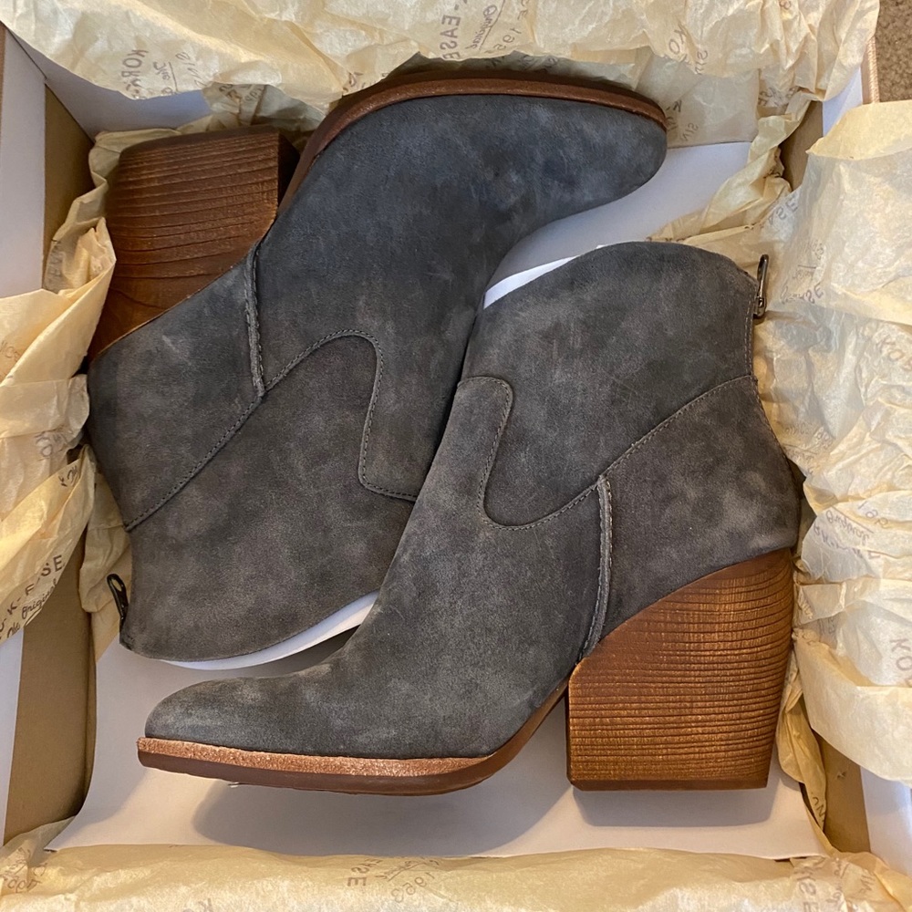 Kork-Ease Grey Leather Ankle Boots